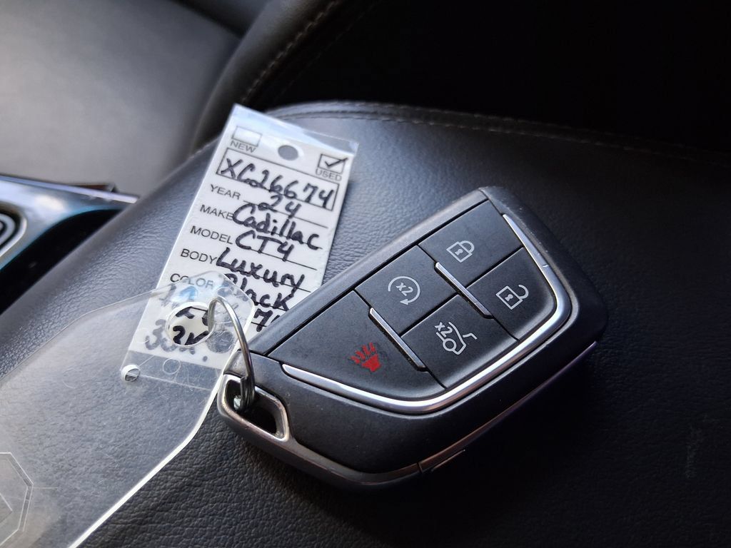 Used 2024 Cadillac CT4 Luxury RWD image 22