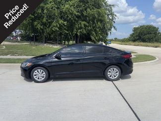 Used 2018 Hyundai Elantra SE w/ SE Connectivity Package 04 FWD video 1