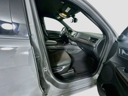 Used 2025 Dodge Durango GT AWD/4WD image 32