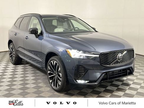 Used 2026 Volvo XC60 B5 Ultra w/ Climate Package image 2