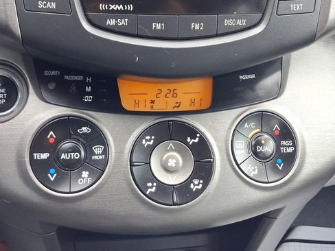 Used 2011 Toyota RAV4 Limited w/ Limited Extra Value Pkg image 16