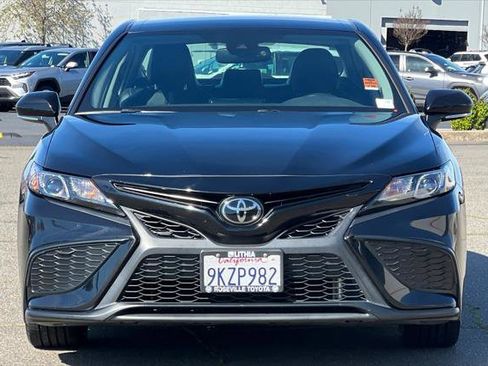 Certified 2024 Toyota Camry SE w/ Convenience Package image 10