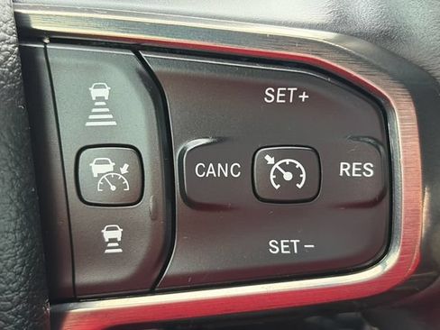 Used 2019 RAM 1500 Limited AWD/4WD image 46