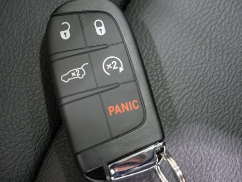 New 2026 Jeep Compass Limited w/ Sun, Sound & Navigation Group image 28