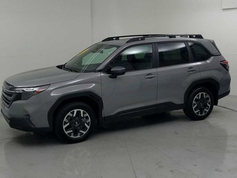 Certified 2026 Subaru Forester Premium AWD/4WD image 5