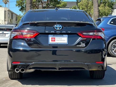 Certified 2023 Toyota Camry SE w/ Audio Upgrade Package FWD image 5