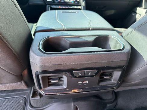 Used 2025 GMC Sierra 2500 AT4 w/ AT4 Premium Plus Package image 13