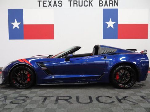 Used 2017 Chevrolet Corvette Grand Sport RWD image 30