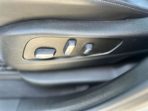 Certified 2024 Cadillac XT6 Premium Luxury image 40