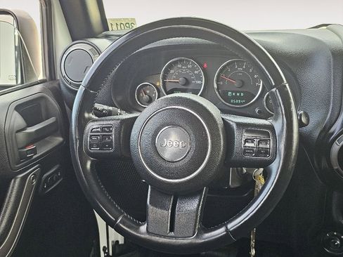 Used 2015 Jeep Wrangler Unlimited Sport w/ Quick Order Package 24S AWD/4WD image 27