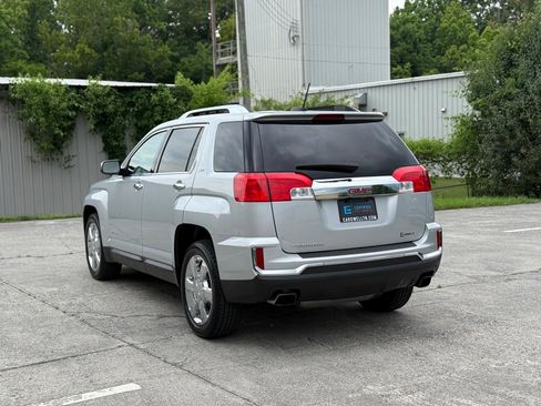 Used 2016 GMC Terrain SLT FWD image 7