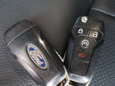 Used 2020 Ford F350 Lariat w/ Lariat Value Package image 60