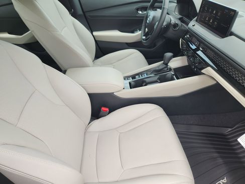 New 2026 Honda Accord EX-L image 13