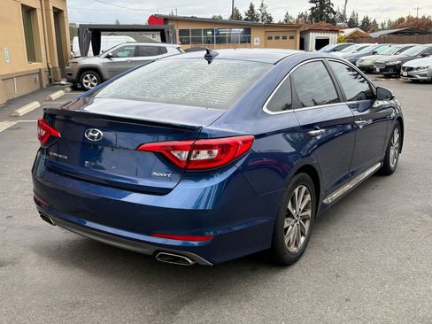 Used 2016 Hyundai Sonata Sport w/ Option Group 1V FWD image 7