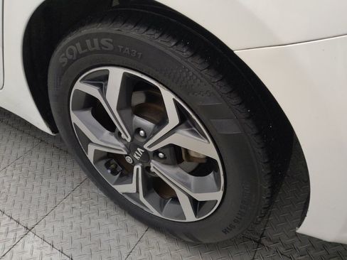 Used 2021 Kia Forte LXS FWD image 31