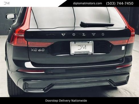 Used 2024 Volvo XC60 T8 Polestar AWD/4WD image 15