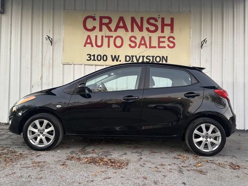 Used 2014 MAZDA MAZDA2 Touring image 5