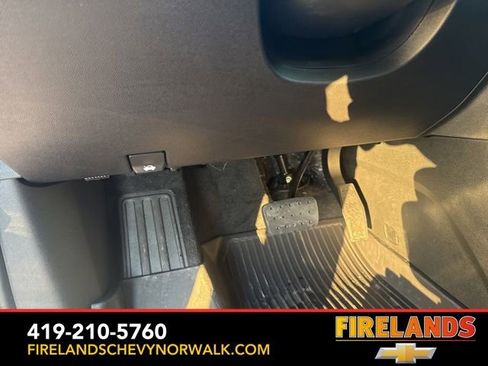 New 2026 Chevrolet Traverse RS w/ LPO, Floor Liner Package image 12