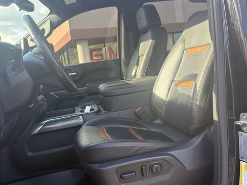Used 2021 GMC Sierra 2500 AT4 w/ AT4 Premium Plus Package image 8