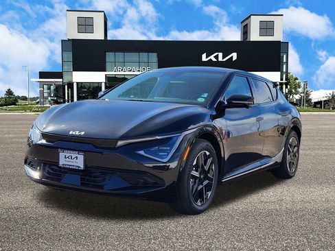 New 2025 Kia EV6 Wind image 4