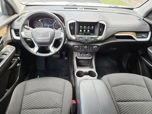 Used 2019 GMC Terrain SLE w/ Driver Convenience Package image 9