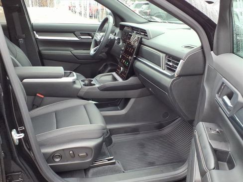 Used 2026 GMC Terrain Elevation w/ Elevation Premium Package image 20