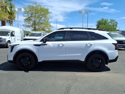 Used 2025 Kia Sorento SX Prestige AWD/4WD image 7