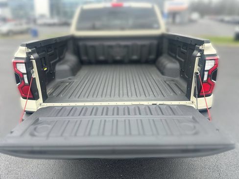 Used 2025 Ford Ranger Raptor AWD/4WD image 30