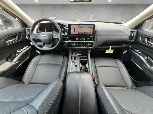 New 2026 Nissan Pathfinder SL FWD image 20