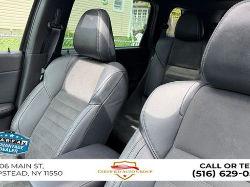 Used 2022 Mitsubishi Outlander SEL Black Edition AWD/4WD image 9