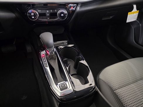 New 2026 Chevrolet Trax LT image 27