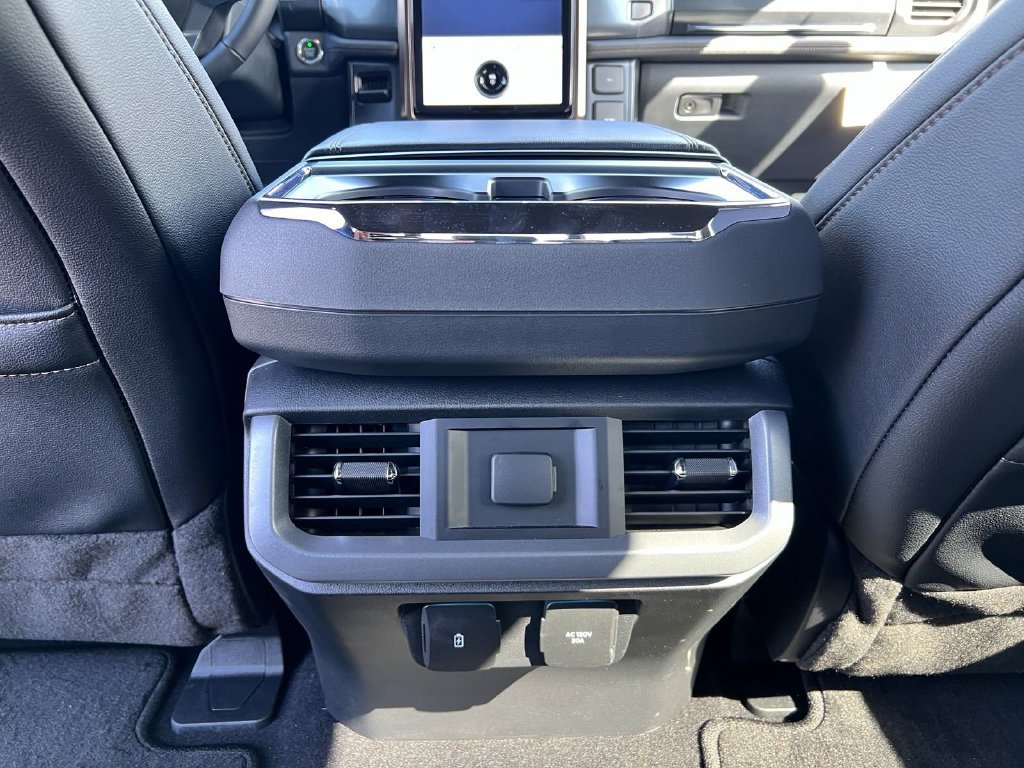 Used 2023 Ford F150 Lightning Lariat AWD/4WD image 29