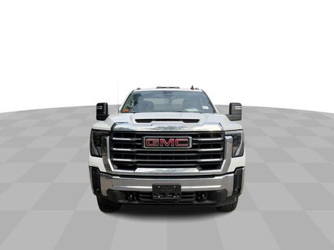 Used 2024 GMC Sierra 3500 SLE w/ SLE Convenience Package AWD/4WD image 3