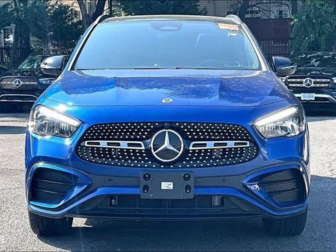 Certified 2024 Mercedes-Benz GLA 250 4MATIC image 2