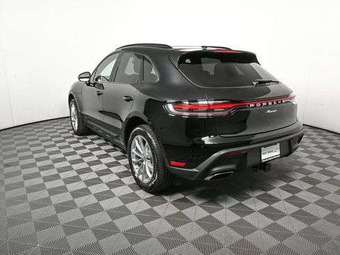 Used 2026 Porsche Macan image 3