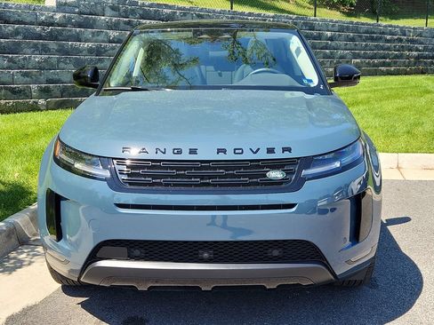 Used 2025 Land Rover Range Rover Evoque S AWD/4WD image 8