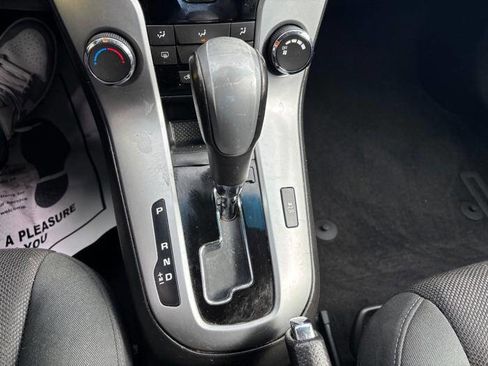 Used 2011 Chevrolet Cruze LT FWD image 31