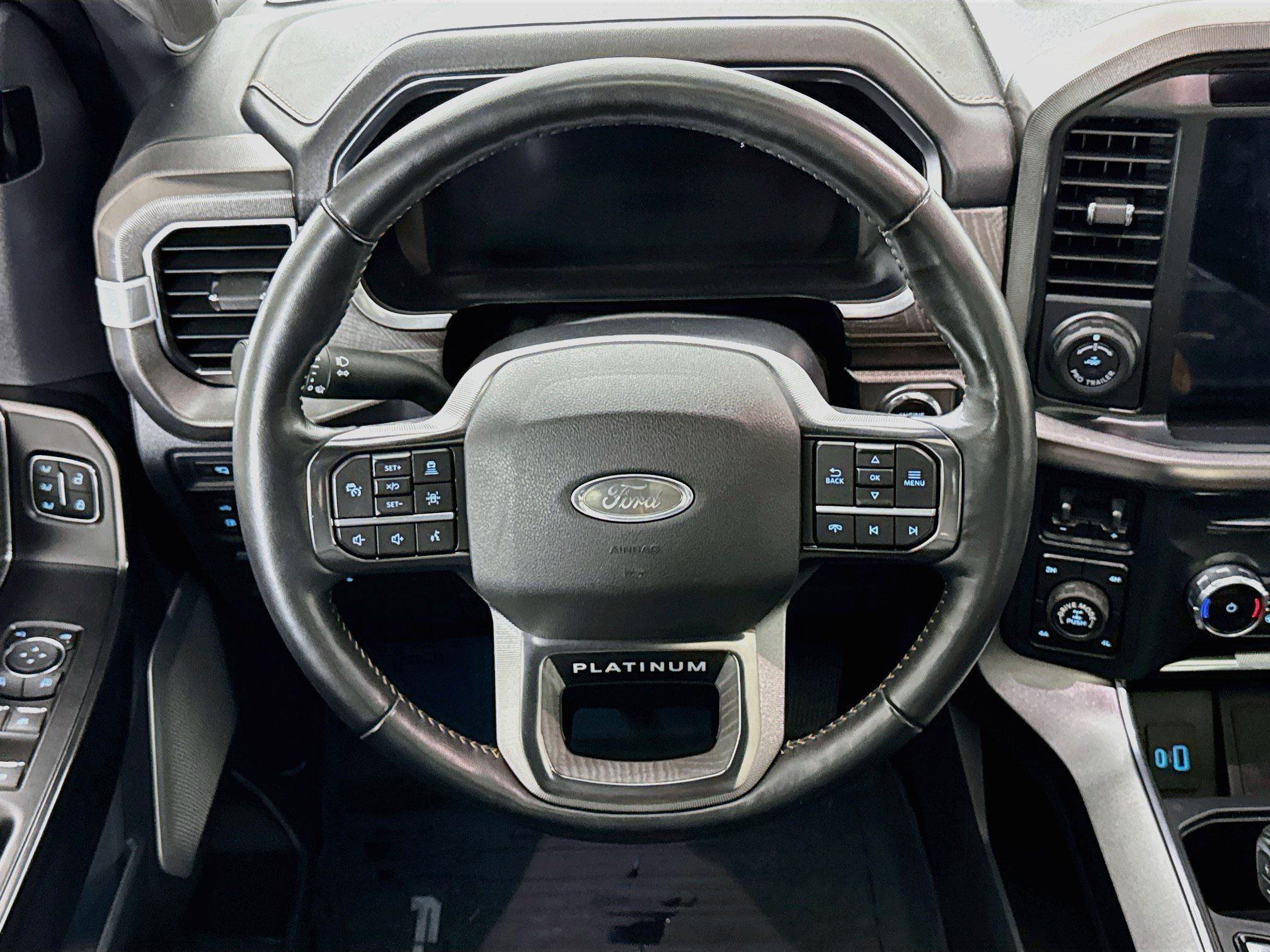 Used 2022 Ford F150 Platinum w/ Equipment Group 701A High AWD/4WD image 4