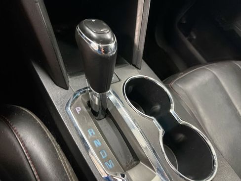 Used 2017 Chevrolet Equinox LT FWD image 12
