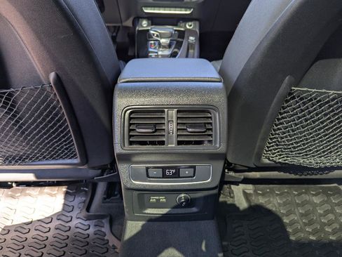 Used 2021 Audi Q5 2.0T Premium w/ Convenience Package AWD/4WD image 40