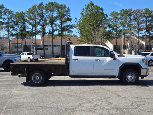 Used 2020 GMC Sierra 3500 4x4 Crew Cab w/ Convenience Package image 8