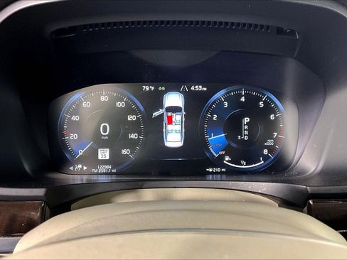 Used 2018 Volvo S90 T5 Momentum w/ Convenience Package AWD/4WD image 13