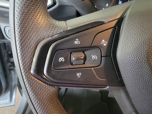 Used 2023 Chevrolet TrailBlazer LT AWD/4WD image 17