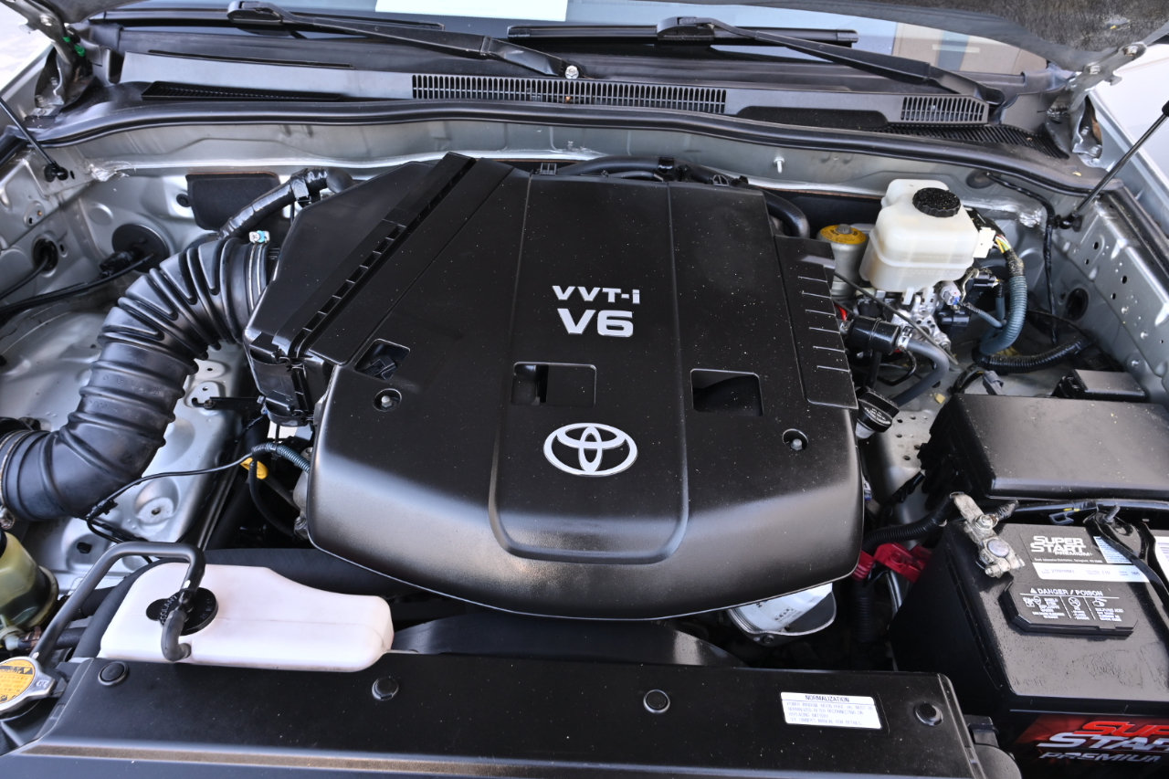 Used 2008 Toyota 4Runner SR5 RWD image 31