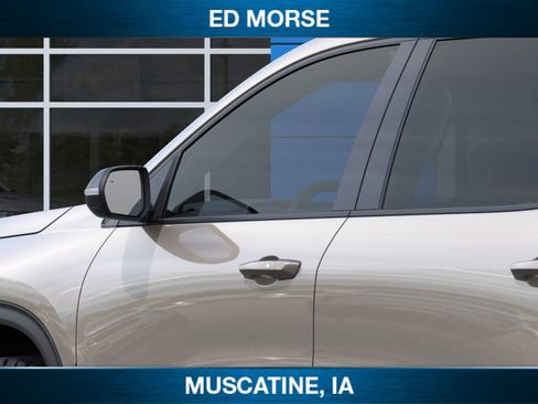 New 2026 Chevrolet Traverse Z71 w/ Driver Confidence Package AWD/4WD image 12