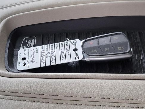 Used 2019 Cadillac Escalade Premium Luxury image 30