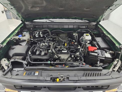 Used 2024 Ford Bronco Big Bend image 16