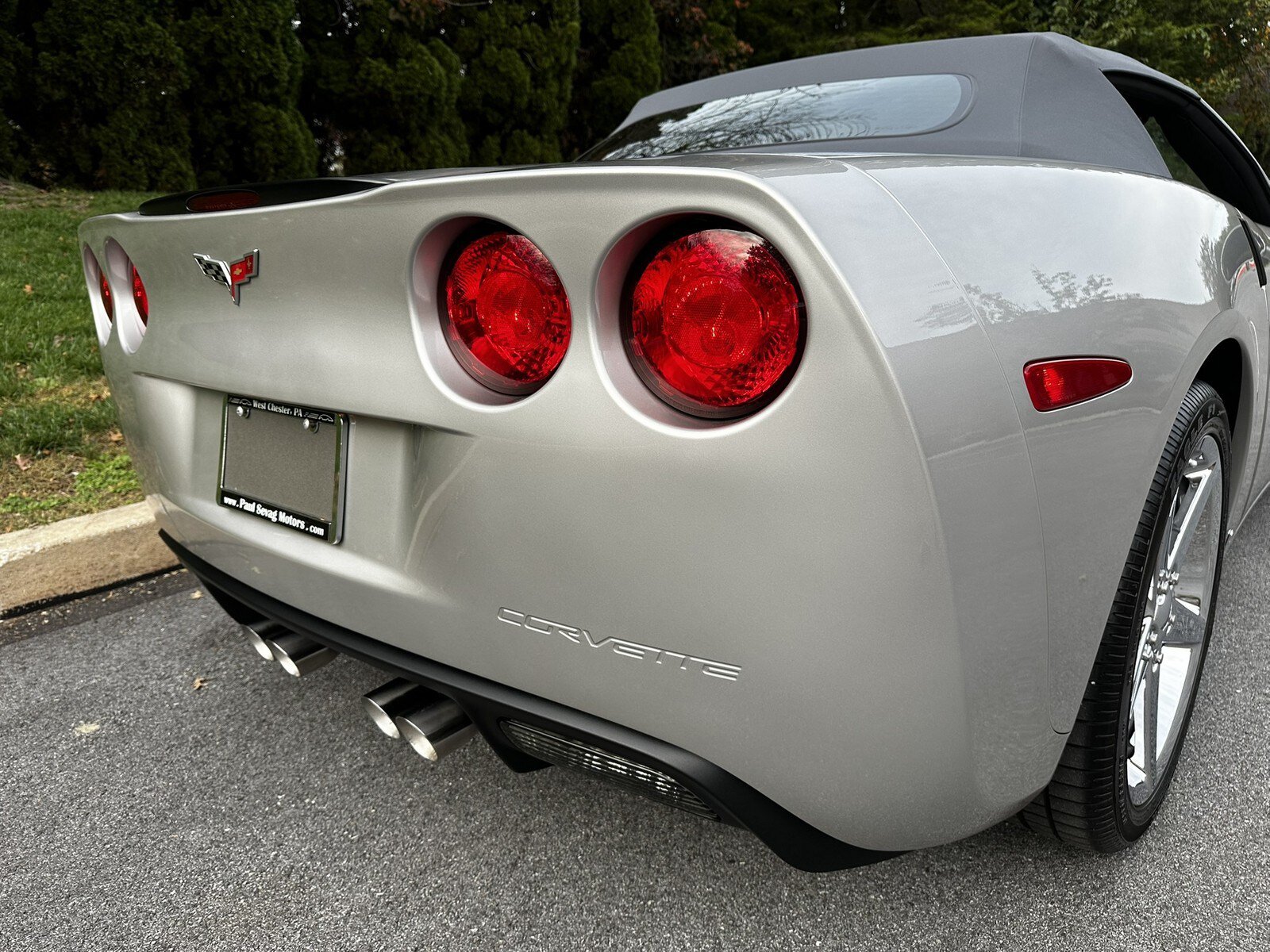 Used 2007 Chevrolet Corvette Convertible w/ Preferred Equipment Group RWD image 45
