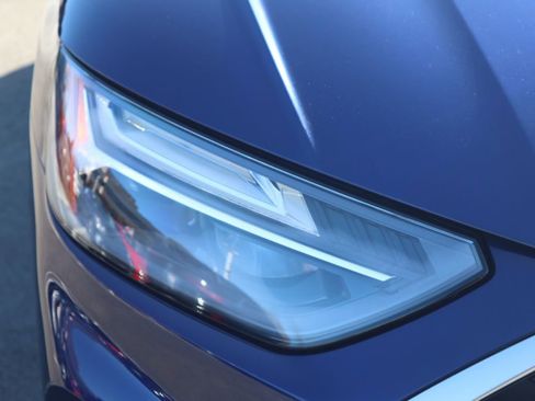 Used 2024 Audi Q5 2.0T Premium image 11