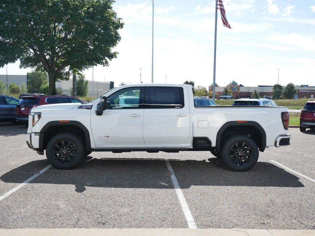 New 2026 GMC Sierra 3500 AT4 w/ AT4 Premium Plus Package AWD/4WD image 4